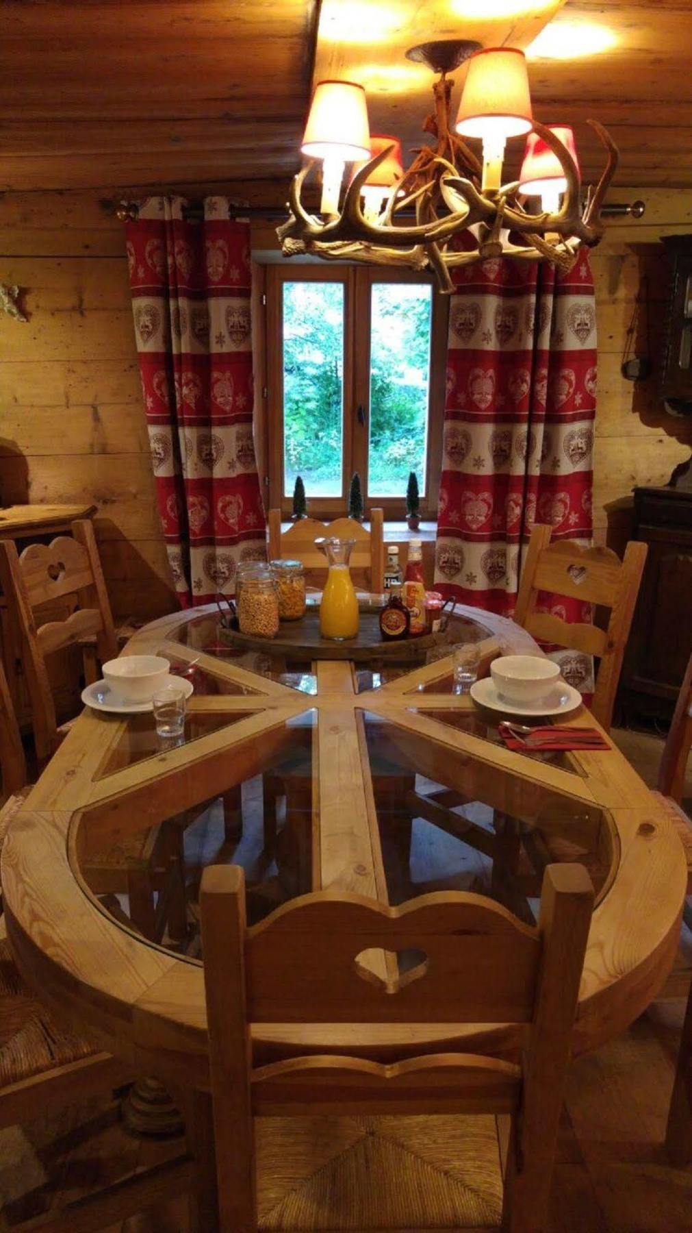 Chalet Pele - Alpes Travel - Central Chamonix - Sleeps 11 Exterior foto